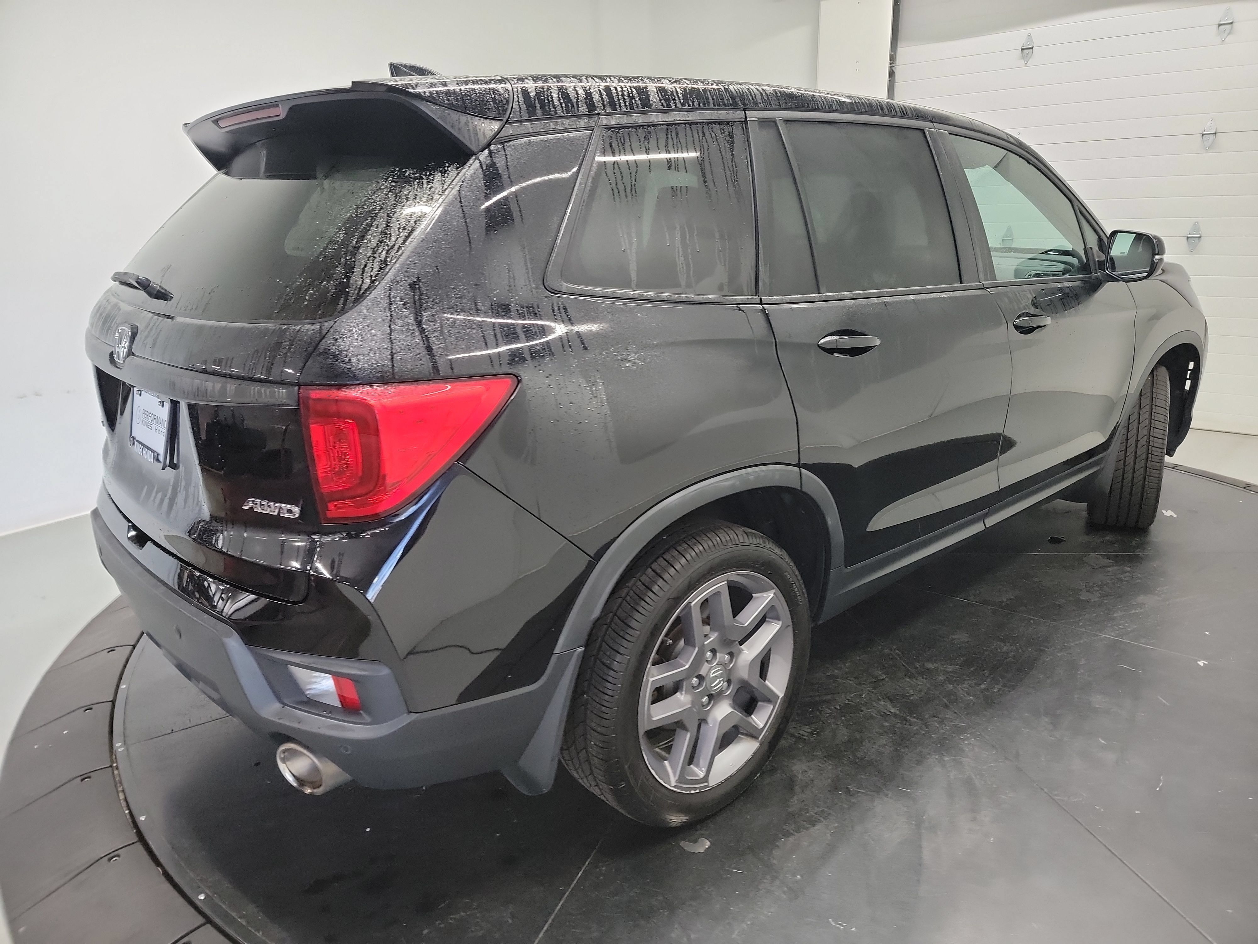 Certified 2023 Honda Passport EX-L image 9