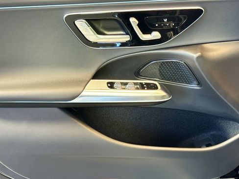 New 2026 Mercedes-Benz E 350 Sedan image 16