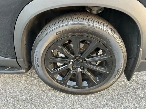 Used 2025 Toyota Grand Highlander FWD image 9