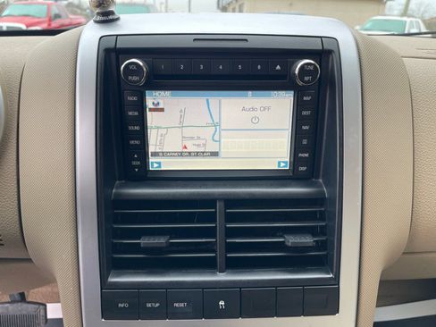 Used 2009 Mercury Mountaineer Premier image 33