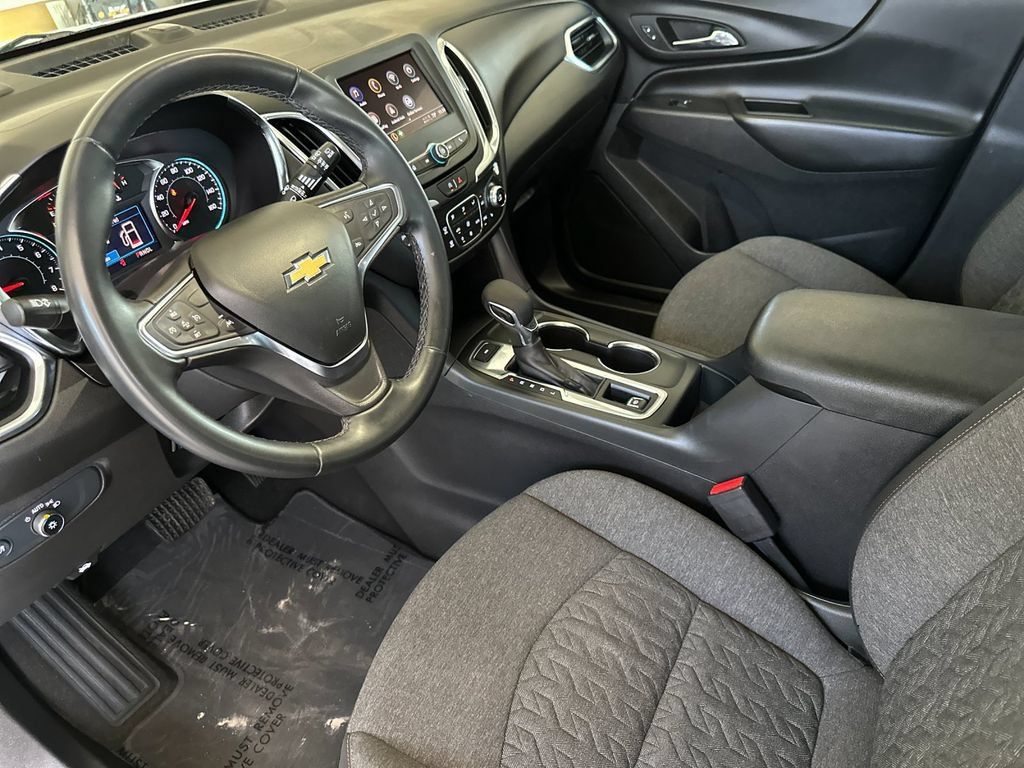 Used 2024 Chevrolet Equinox LT AWD/4WD image 9