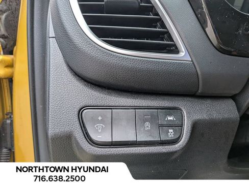 Used 2023 Kia Seltos SX w/ SX Sunroof Package AWD/4WD image 33
