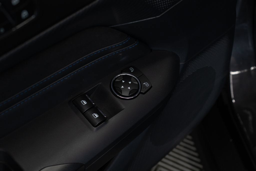 Used 2024 Ford Mustang Dark Horse RWD image 16