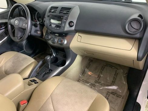 Used 2010 Toyota RAV4 2WD image 19