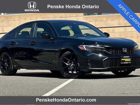 Used 2025 Honda Civic Sport image 1