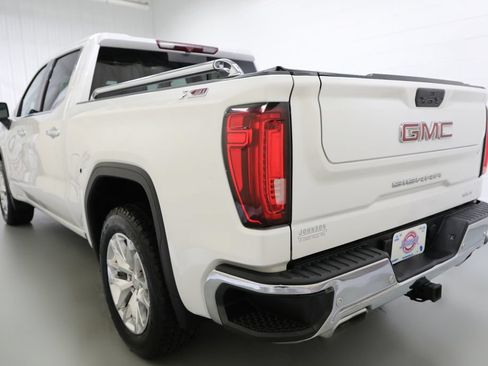 Used 2020 GMC Sierra 1500 SLT w/ SLT Premium Plus Package AWD/4WD image 22