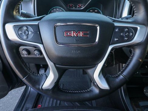 Used 2018 GMC Canyon SLE w/ SLE Convenience Package image 17