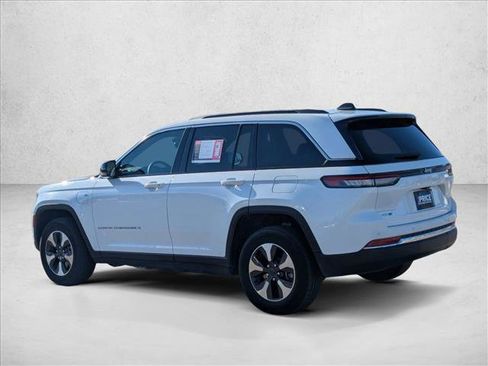 Used 2024 Jeep Grand Cherokee Limited 4xe image 9