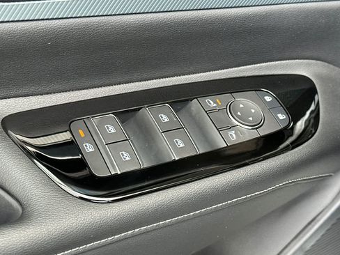 New 2025 Nissan Murano SL image 13