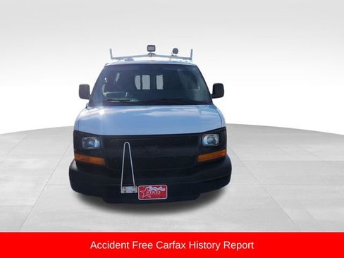 Used 2014 Chevrolet Express 2500 image 4