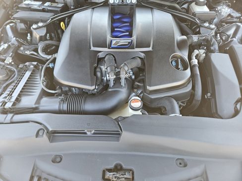 Used 2016 Lexus RC F w/ Premium Package RWD image 23
