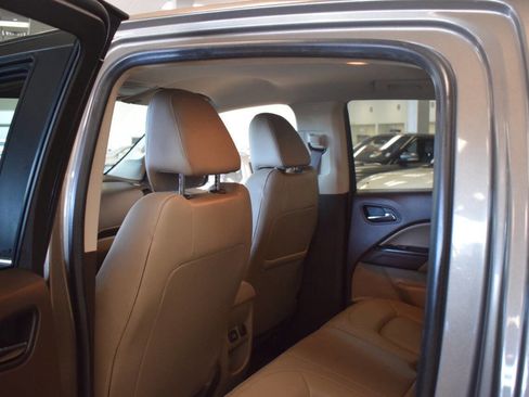 Used 2015 GMC Canyon SLT w/ Driver Alert Package image 96