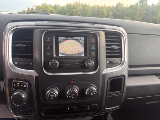 Used 2024 RAM 1500 Warlock AWD/4WD image 15