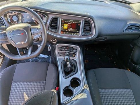 Used 2022 Dodge Challenger R/T Scat Pack image 17