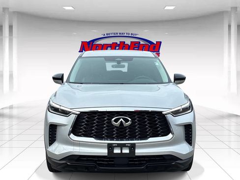 Used 2023 INFINITI QX60 Pure AWD/4WD image 2