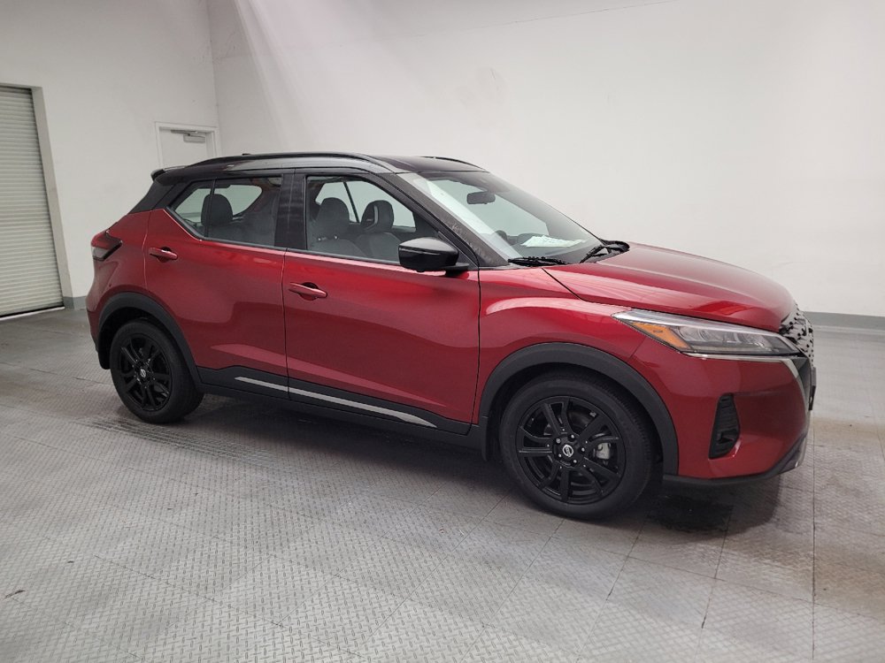 Used 2021 Nissan Kicks SR w/ SR Premium Package FWD image 11