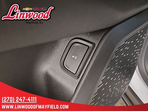 New 2026 Chevrolet Equinox RS w/ Convenience Package III image 19