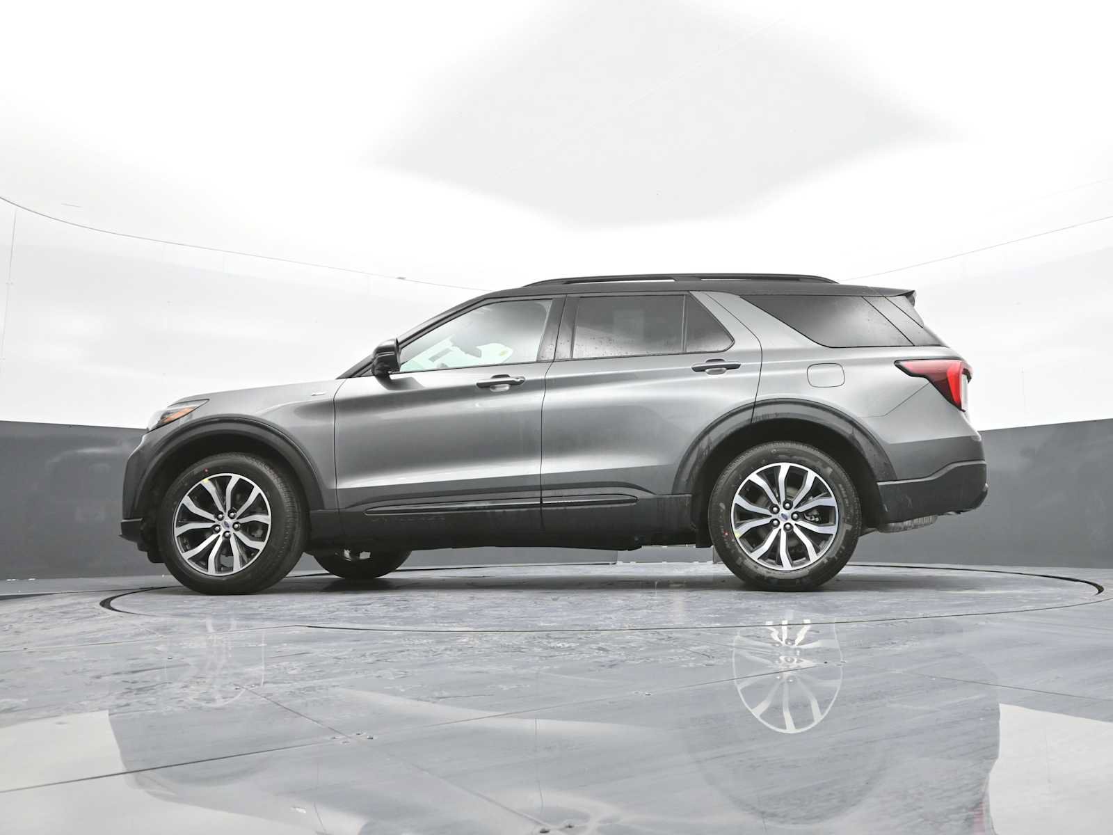 New 2026 Ford Explorer ST-Line AWD/4WD image 64