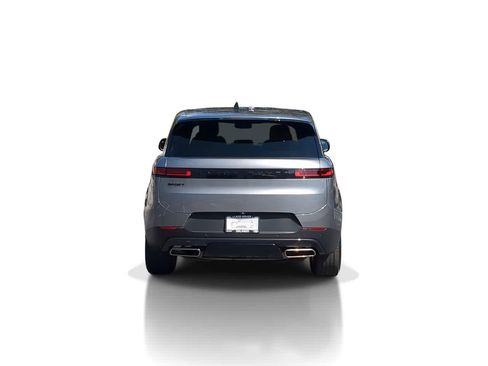 Used 2025 Land Rover Range Rover Sport SE image 7