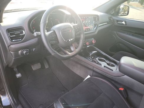 Used 2025 Dodge Durango GT image 18