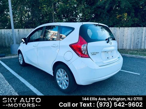 Used 2016 Nissan Versa Note SV image 6