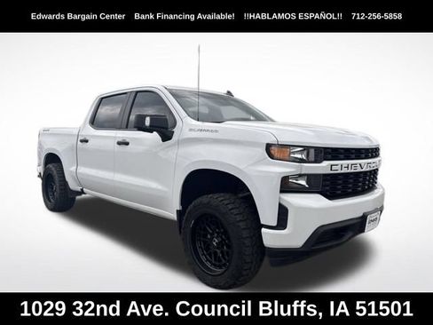Used 2020 Chevrolet Silverado 1500 Custom w/ Custom Max Trailering Package AWD/4WD image 1