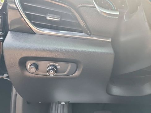 Used 2022 Chevrolet Traverse RS w/ LPO, Floor Liner Package AWD/4WD image 25