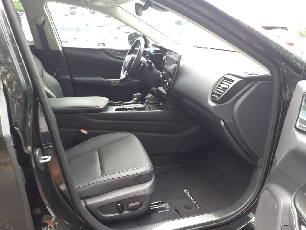 Used 2025 Lexus NX 350 AWD w/ Accessory Package (2T) image 10