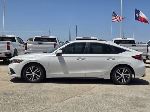 Used 2024 Honda Civic LX image 4