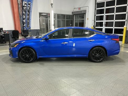 Used 2025 Nissan Altima 2.5 SV w/ SV Special Edition Package image 27