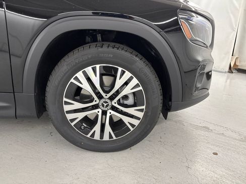 Certified 2026 Mercedes-Benz GLB 250 image 48