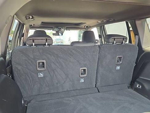 Certified 2025 Jeep Grand Cherokee Laredo X w/ Luxury Tech Group I AWD/4WD image 13