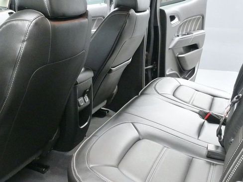 Used 2021 GMC Canyon Denali image 11