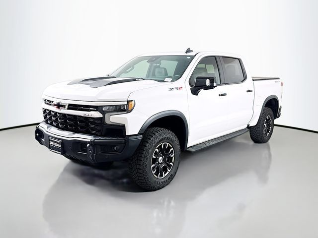 Used 2024 Chevrolet Silverado 1500 ZR2 w/ ZR2 Bison Edition AWD/4WD image 3