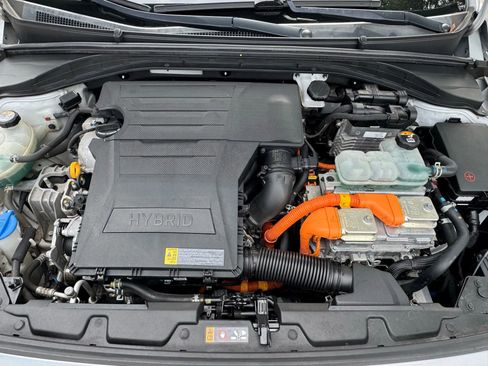 Used 2020 Hyundai Ioniq Blue image 23