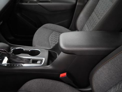 Used 2023 Chevrolet Equinox LT image 46