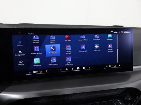 Used 2025 BMW M2 image 38