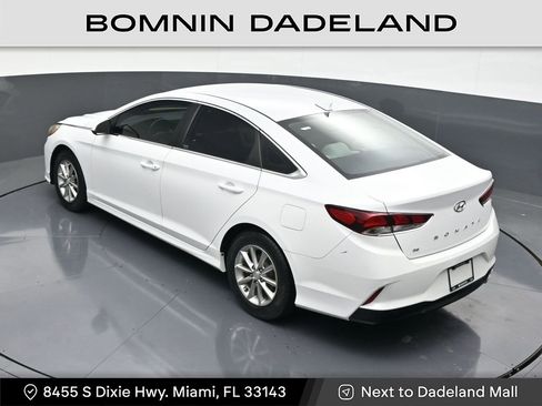 Used 2018 Hyundai Sonata SE image 17