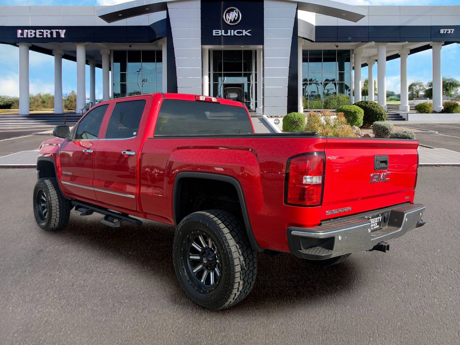 Used 2014 GMC Sierra 1500 SLT AWD/4WD image 8