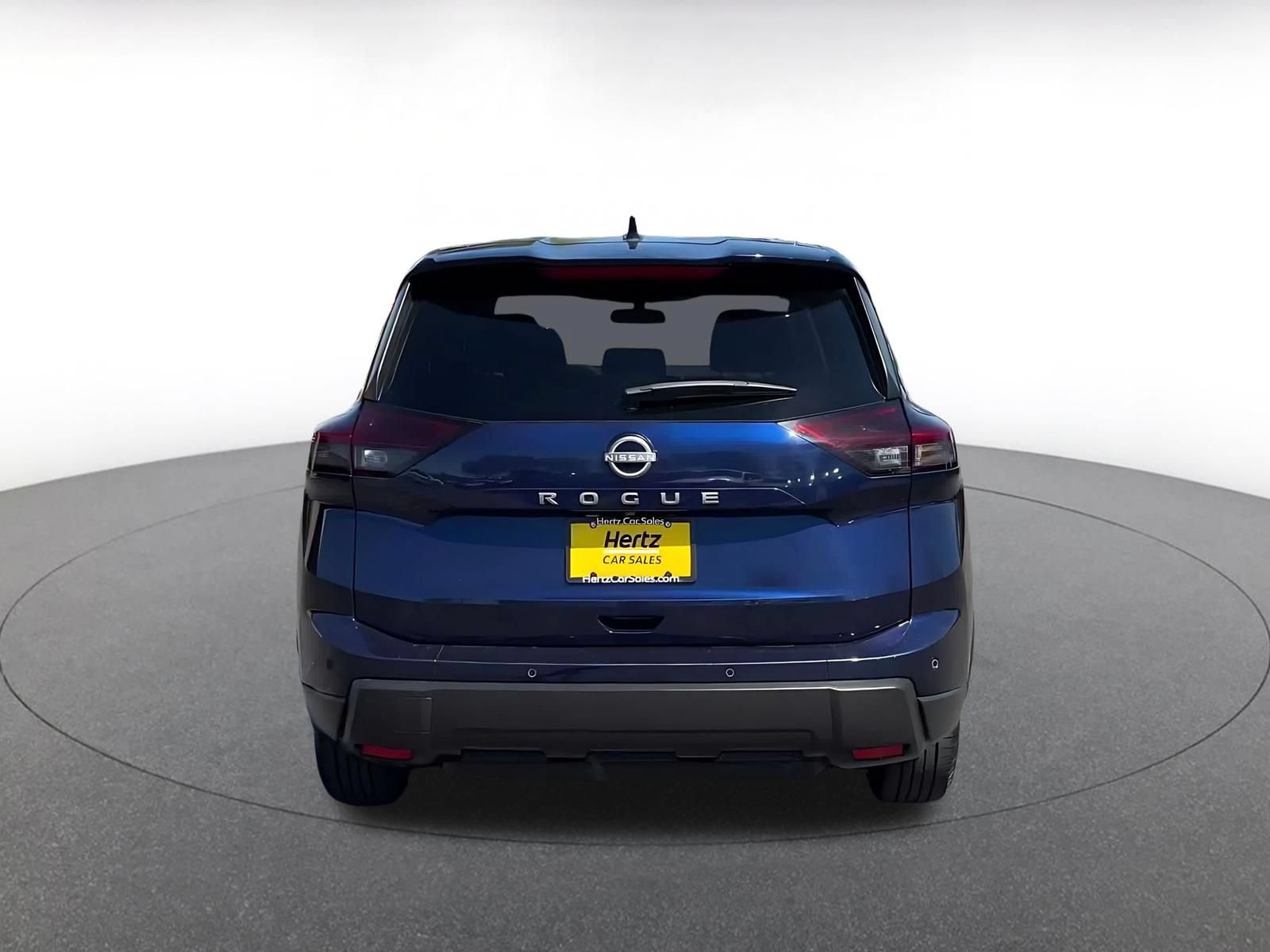 Used 2025 Nissan Rogue SV FWD image 12