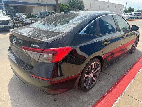 Certified 2023 Honda Civic Touring image 5