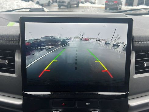 Used 2023 Ford Expedition XLT image 23