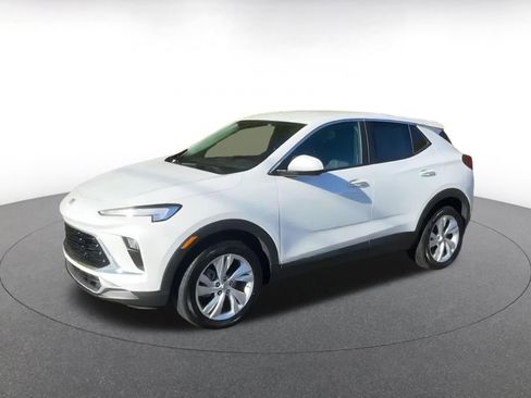 Used 2025 Buick Encore GX Preferred image 8