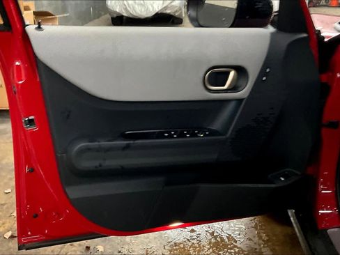 Certified 2025 MINI Cooper 4-Door Hardtop image 26