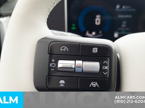 Used 2026 Hyundai Santa Fe SE image 29