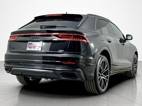 Used 2023 Audi Q8 Premium Plus w/ Premium Plus Package image 5