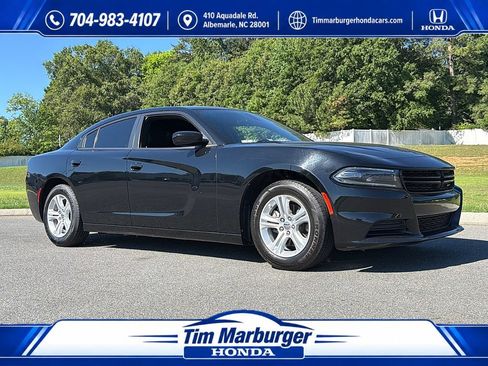 Used 2023 Dodge Charger SXT RWD image 1