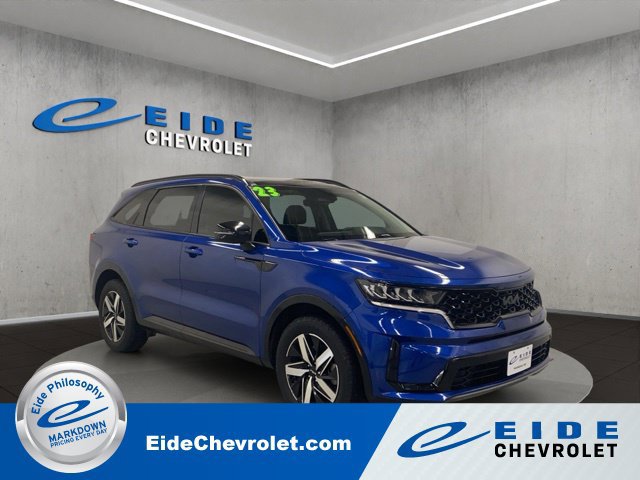 Used 2023 Kia Sorento S w/ Panoramic Sunroof Package FWD image 1