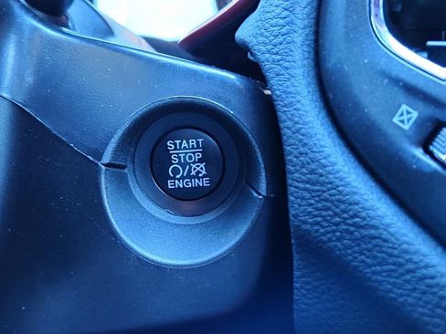 Used 2019 Jeep Compass Trailhawk w/ Cold Weather Group image 21