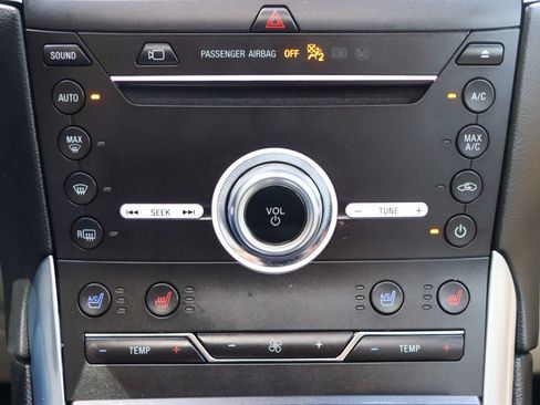 Used 2019 Ford Edge Titanium w/ Equipment Group 301A FWD image 40